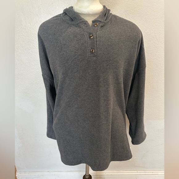 Old Navy Tops - Old Navy Sweatshirt| Size XXL| Gray | NWOT